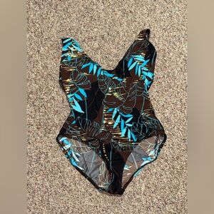 Women’s plus size 18 Speedo Brown and Blue Swimsuit